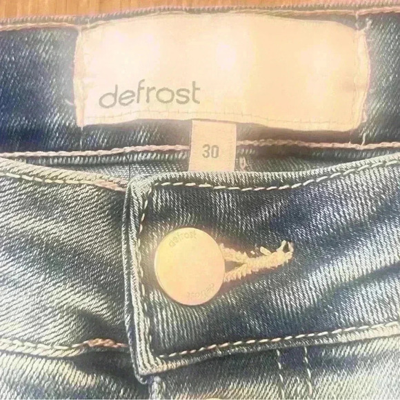 DEFROST BLUE JEAN HIGH RISE  WAIST SKINNY LEG SIZE 30 - Picture 12 of 13
